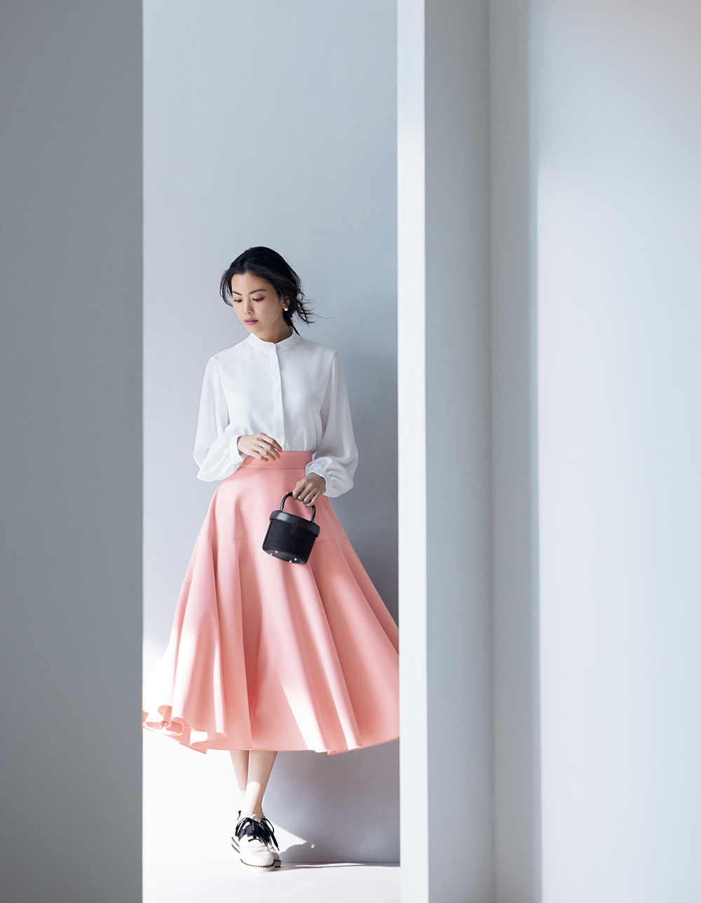 FOXEY」で探す！大人のための「可愛い服」コーデ3選 | VERY