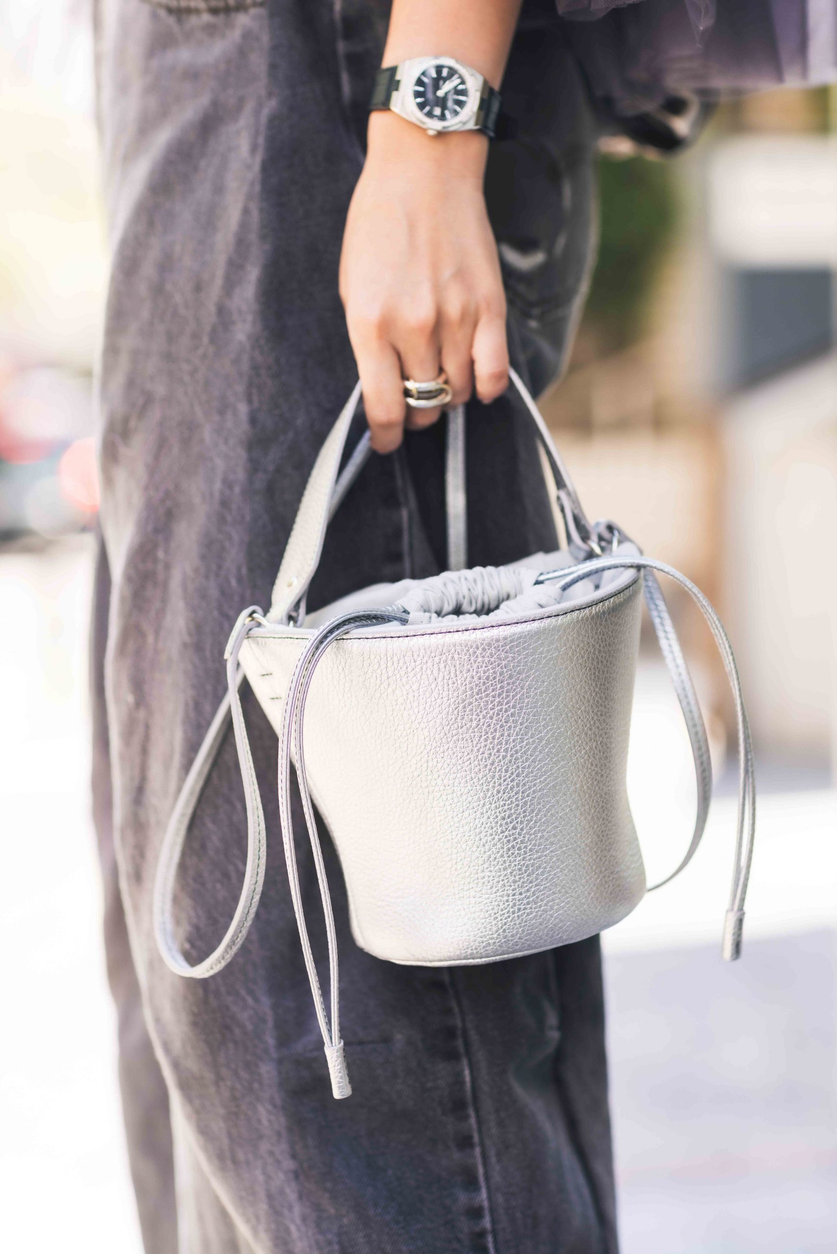 ayako bagディレクター田中彩子さんの「甘辛コーデ」SNAP | VERY