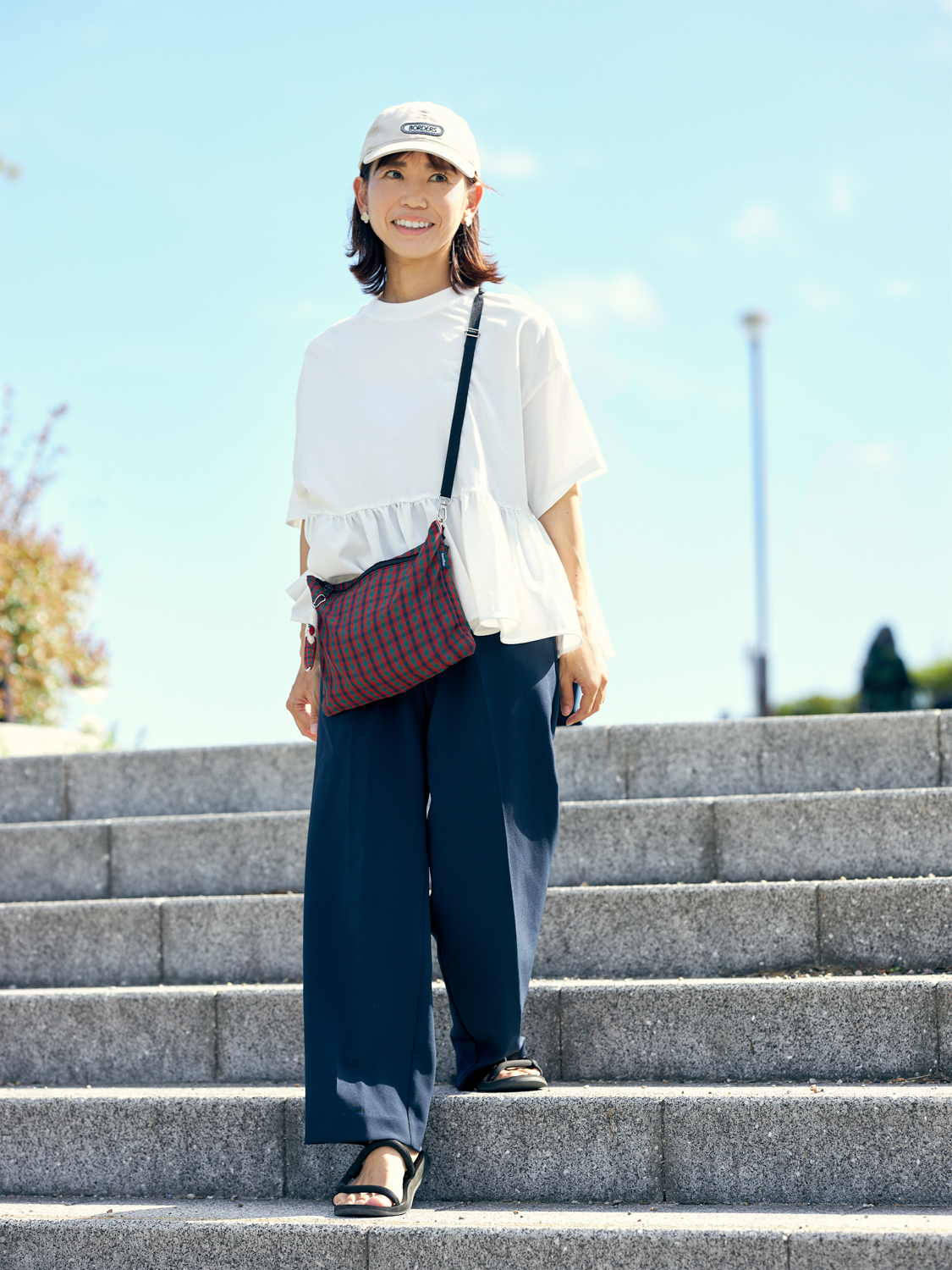 公園に「ファミリア」のバッグが人気！大人も持てるキャラクターグッズ