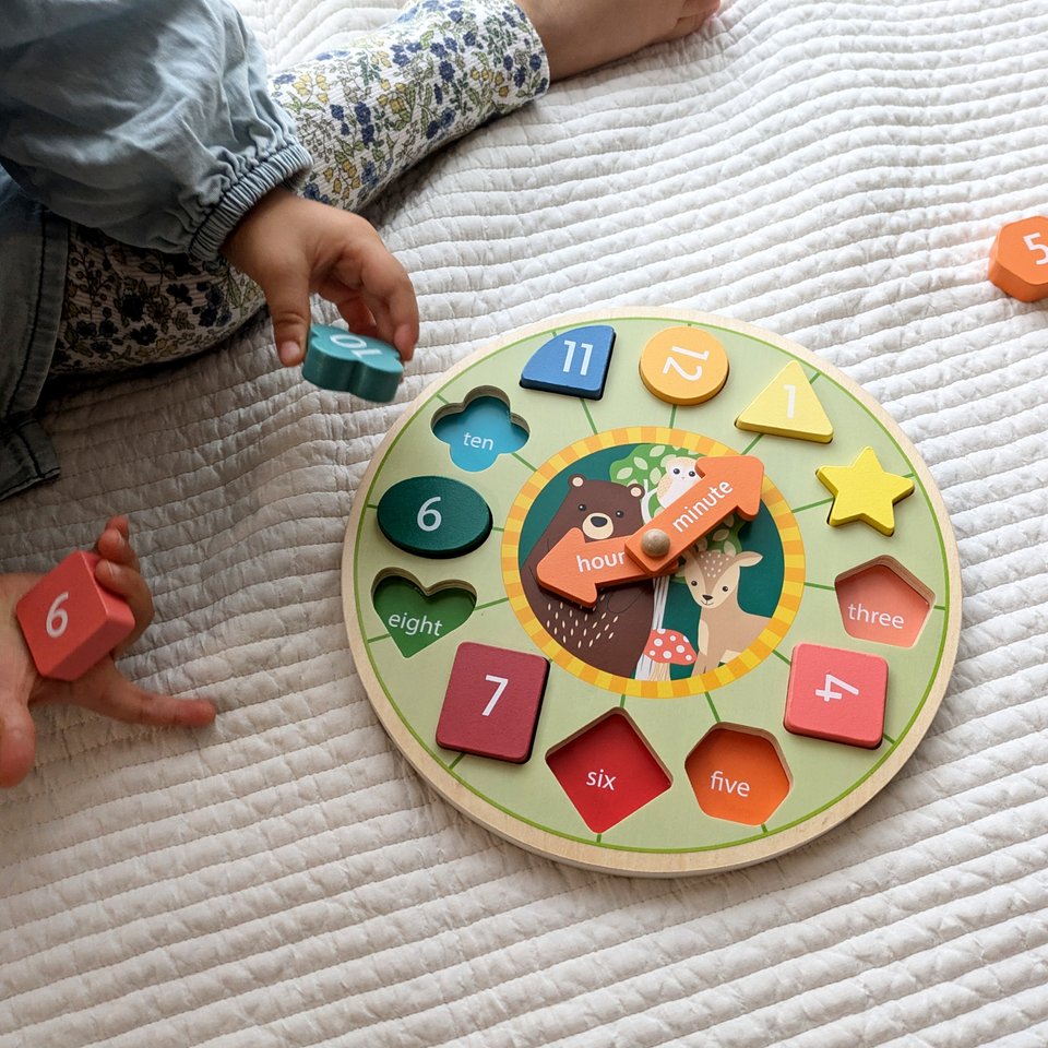 森のどうぶつ ソーティングクロック: おもちゃ[DADWAY ダッドウェイ
