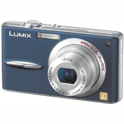 ヨドバシ.com - パナソニック Panasonic 7.2M/×3.6/2.5LCD/28-100mm