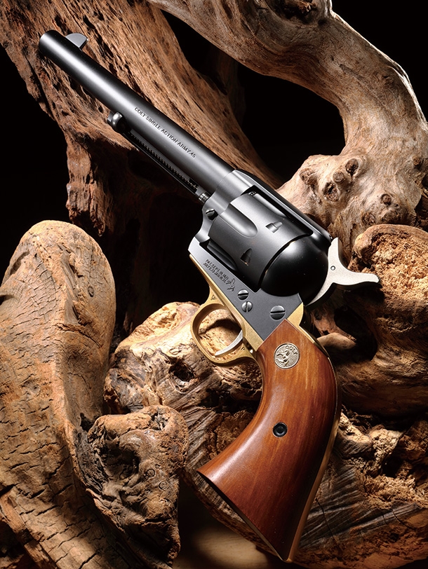 キャバルリーがマカロニウエスタンの人気プロップ仕様で登場！「東京