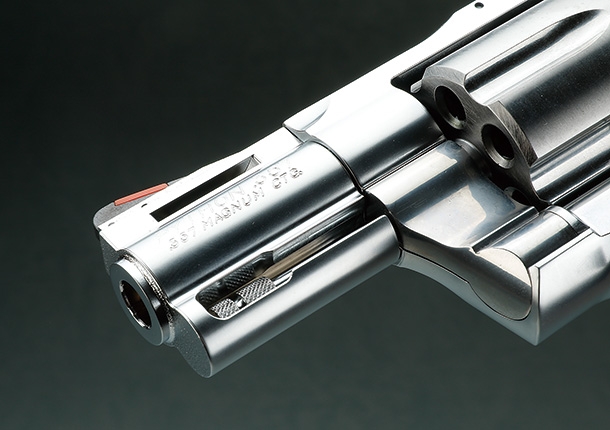 2.5インチのステンレスモデルをガスガンで初再現「タナカ コルト