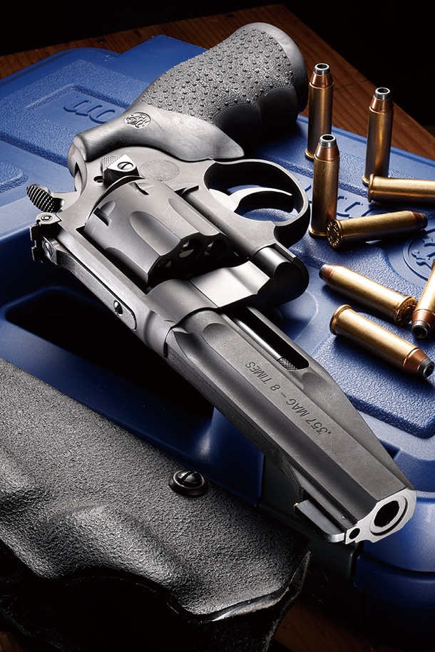 世界記録を樹立した8連発リボルバー「タナカ S&Wパフォーマンス