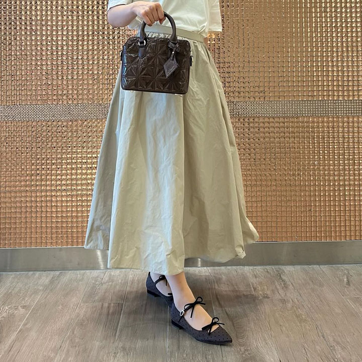 靴・バッグのダイアナ通販サイト ｜ NJ42130: シューズ 【dianashoes.com】