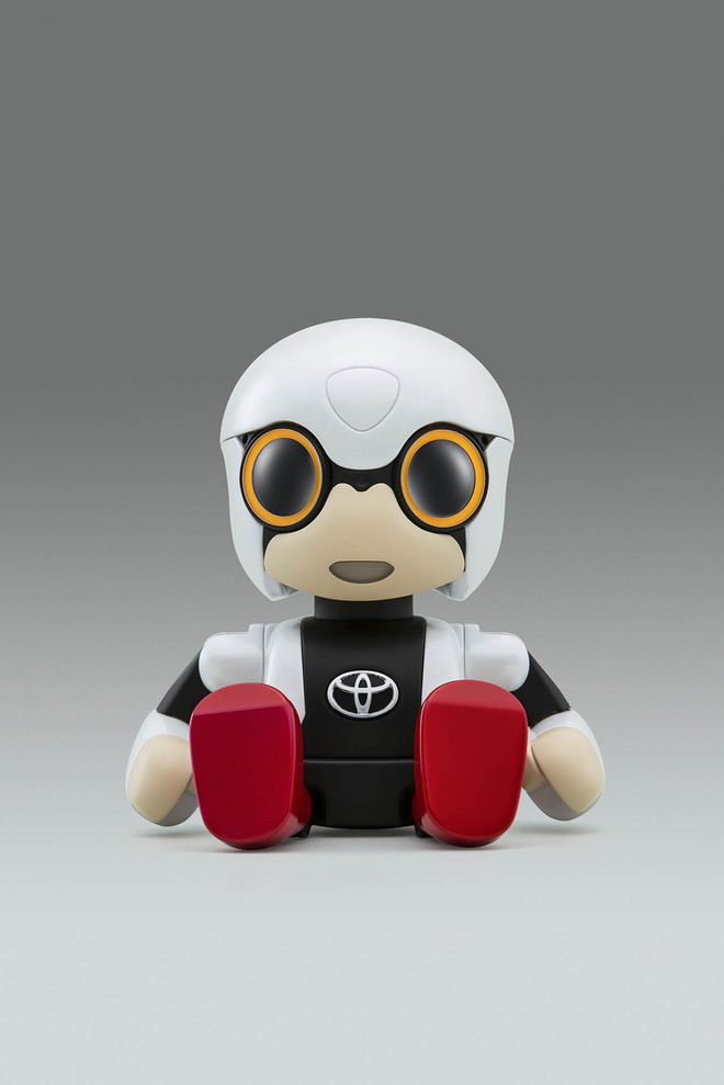 クルマだけじゃないよ！トヨタ、小さなロボット「キロボミニ」公開