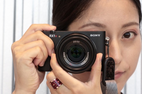 ソニー「RX1R III」は何が変わった？ 10年越しフルサイズセンサー搭載