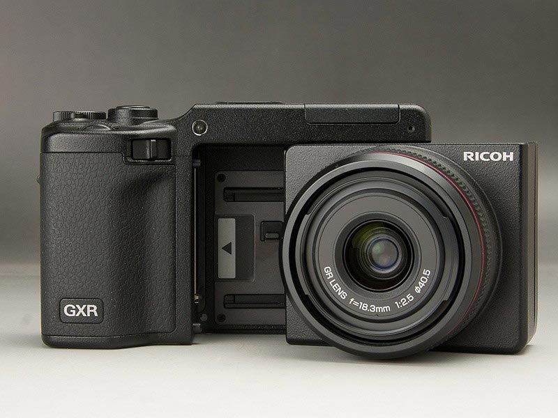 GR LENS A12 28mm F2.5」でリコー「GXR」を味わう（1/3 ページ