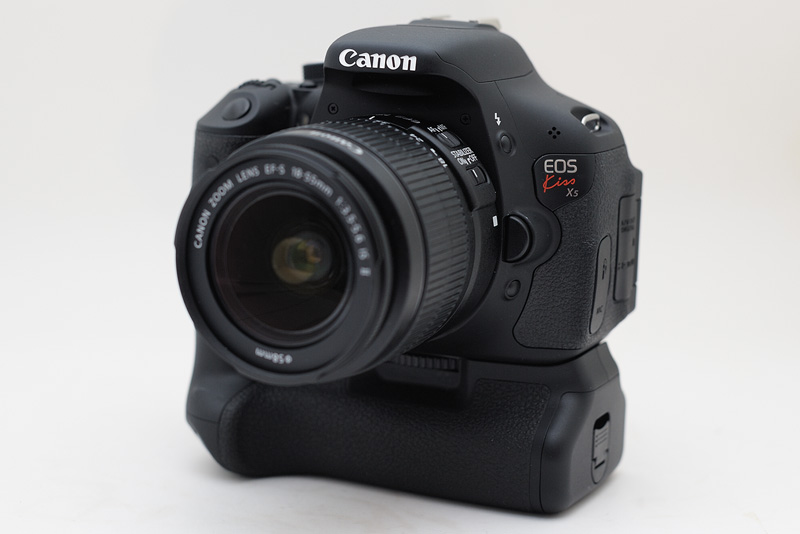 撮影をアシストする便利なアクセサリーを使ってみる：デジイチ初心者