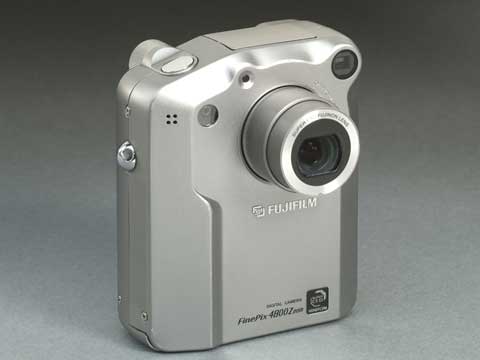 生まれながらに完成していたポルシェデザインと呪い――富士フイルム