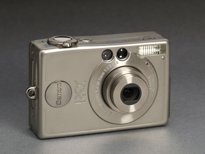Canon IXYデジタル200 aシルバー コンパクトデジタルカメラ デジカメ