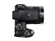 富士フイルム、乾電池が使える30倍ズーム機「FinePix S4000