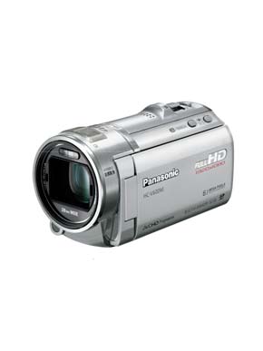 パナソニック、新センサーで暗所に強いビデオカメラ「HC-V700M」「HC