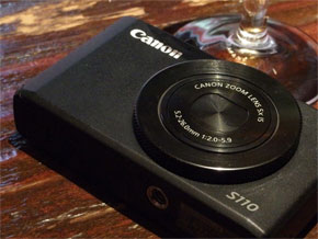 PowerShot S110」第1回――バーで実用に耐えるか、高感度特性をチェック