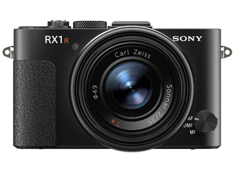 ソニー、世界最小フルサイズ機にローパスレス仕様の「DSC-RX1R」追加