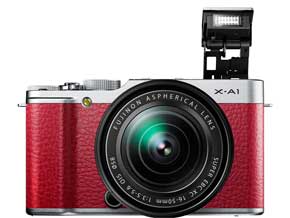 富士フイルム、APS-Cセンサー搭載の“X