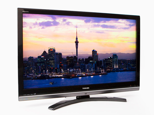 東芝「REGZA」、画質にかけた3つの挑戦：「Zシリーズ」のクリアパネル