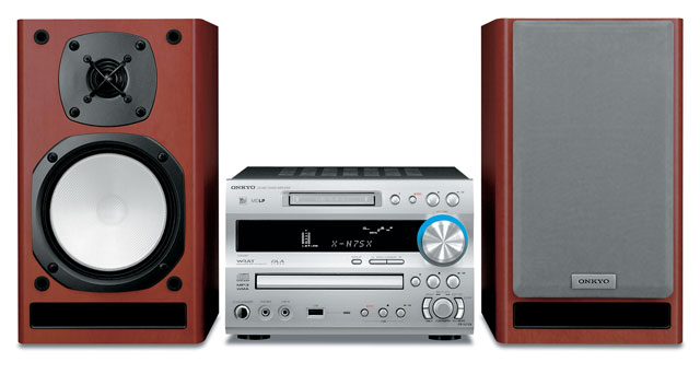 オンキヨー、熟成進めた11代目のミニコンポ“FRシリーズ” - ITmedia NEWS