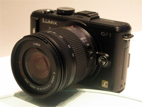 世界最小最軽量のコンパクト一眼、「DMC-GF1」登場 - ITmedia NEWS