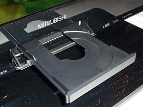 写真で解説する新“REAL”BHR400シリーズ：洗練された録画テレビ（2/2