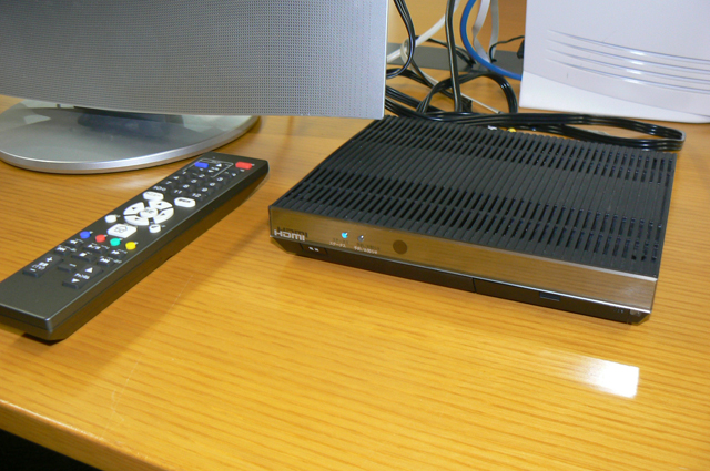 NTTぷらら、「ひかりTV」チューナーにHDD録画機能を追加 - ITmedia NEWS