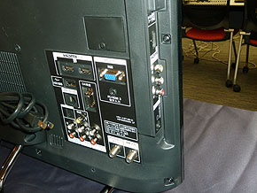 ソニー、HDD内蔵の“かんたん録画”BRAVIAを発売：イーゼルスタンド付き