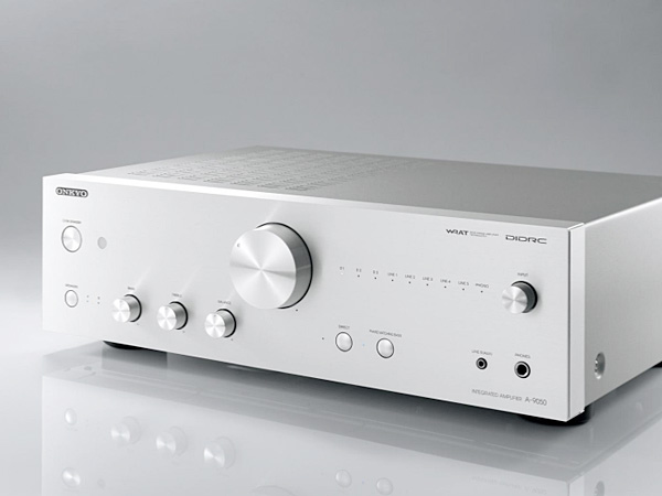 オンキヨー、リファレンスシリーズ直系のプリメインアンプ「A-9050