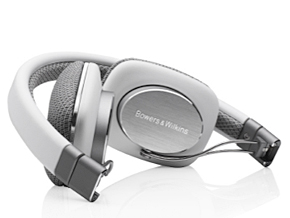 B＆W、スタイリッシュなオンイヤー型ヘッドフォン「P3」を発表