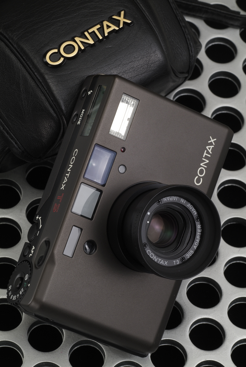 謎のじゅもん“チッカチタン”をとなえた！――「CONTAX T3 チタンブラック