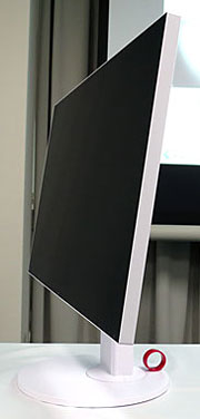 EIZO、“世界初”フルフラット／フレームレスデザインの27型ディスプレイ