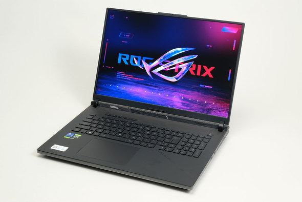 ゲーミングノートPCはここまできた！ ASUS JAPANの「ROG Strix SCAR 18