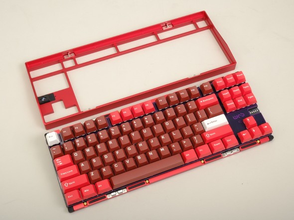 WOBKEYの「Crush 80 Reboot Pro」は、“雨音からクリーミー”に進化した