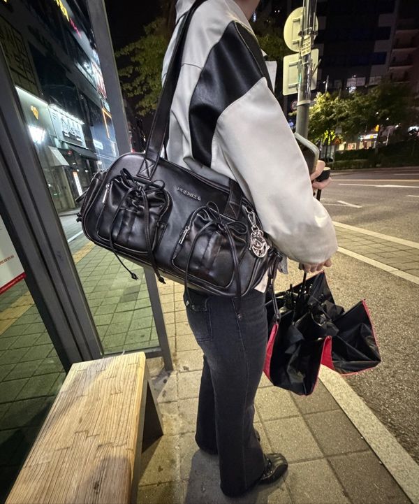 MUSINSA | PRENDA LEATHER POCKET SHIRRING RIBBON BAG BLACK