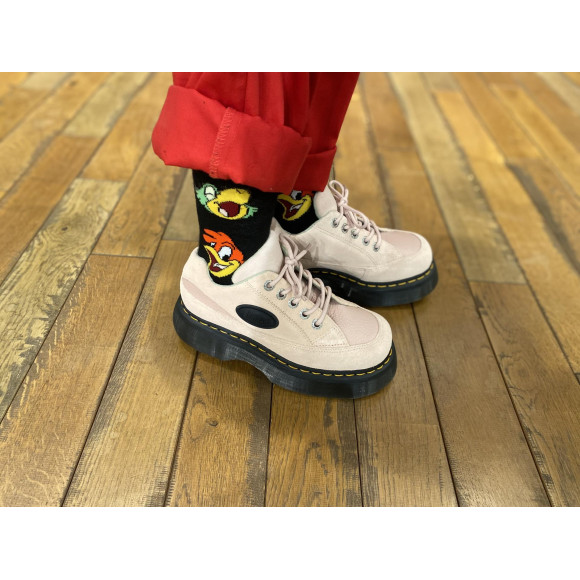 Dr.Martens 新作 BUZZ 5 ホール シューズ POWDER PINK | ドクター