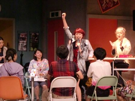 長澤まさみ、初舞台で地毛を赤く染め、パブリックイメージを裏切る挑発