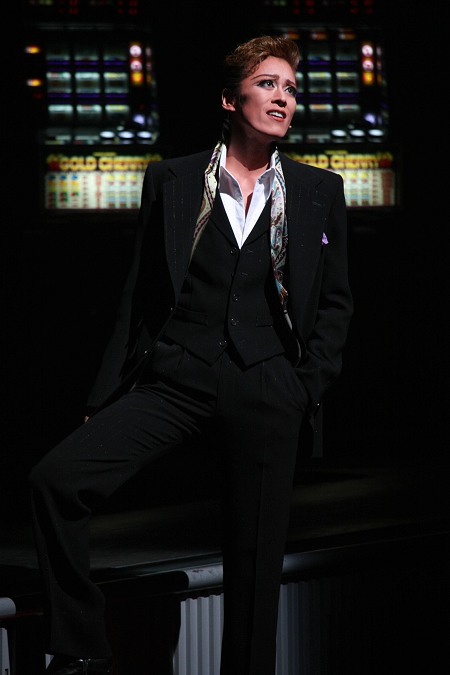 花組スターたちの魅力炸裂！宝塚版『オーシャンズ11』、東京公演開幕