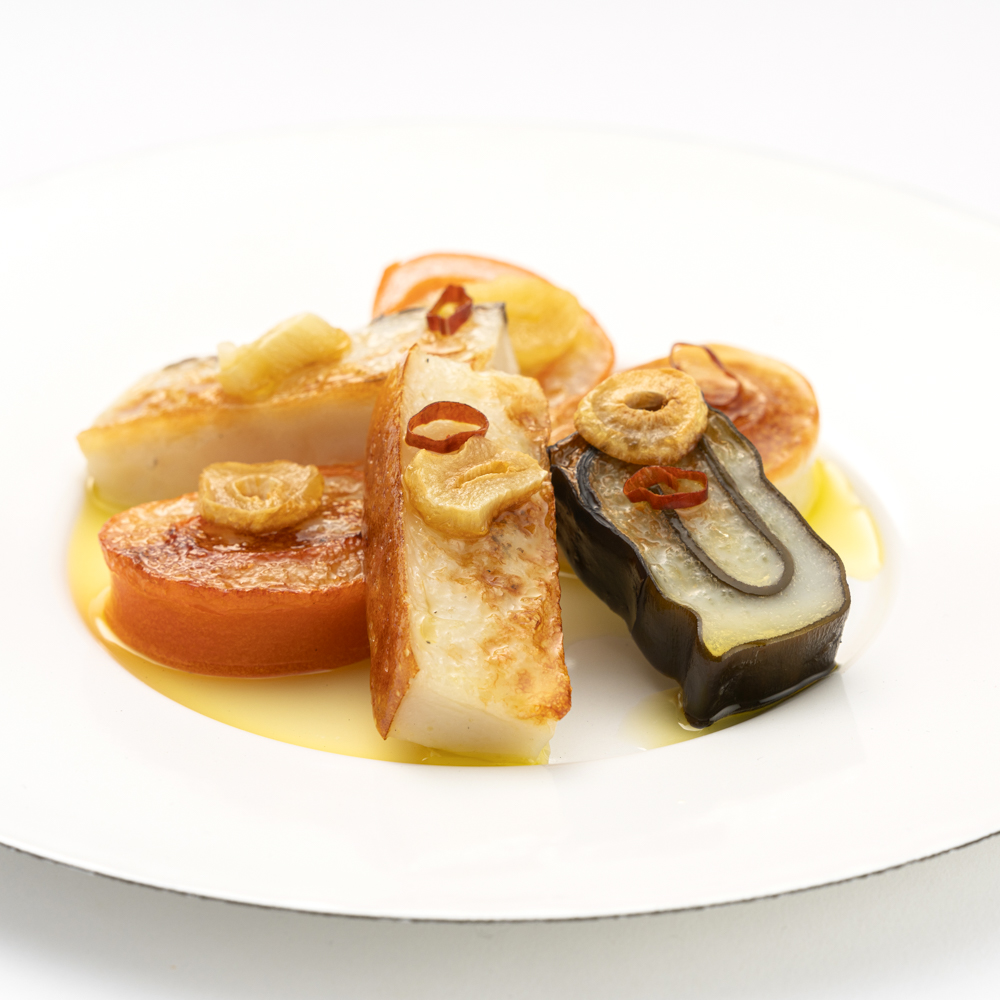 赤巻かまぼこ（小） | 富山ねるもの