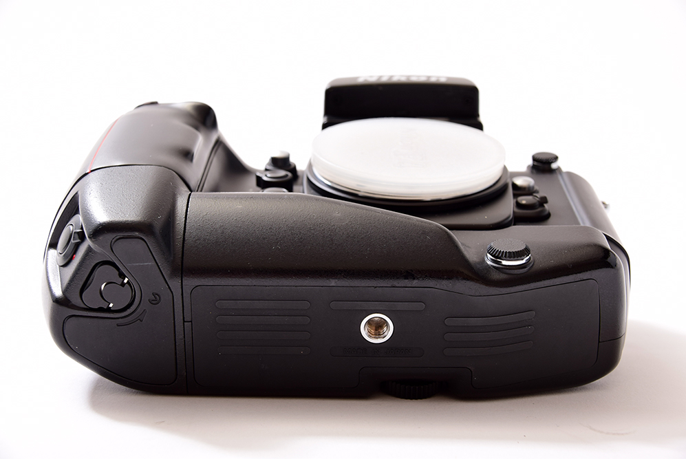 ニコン F4S バッテリーパック MB-21付 中古カメラ・レンズ販売