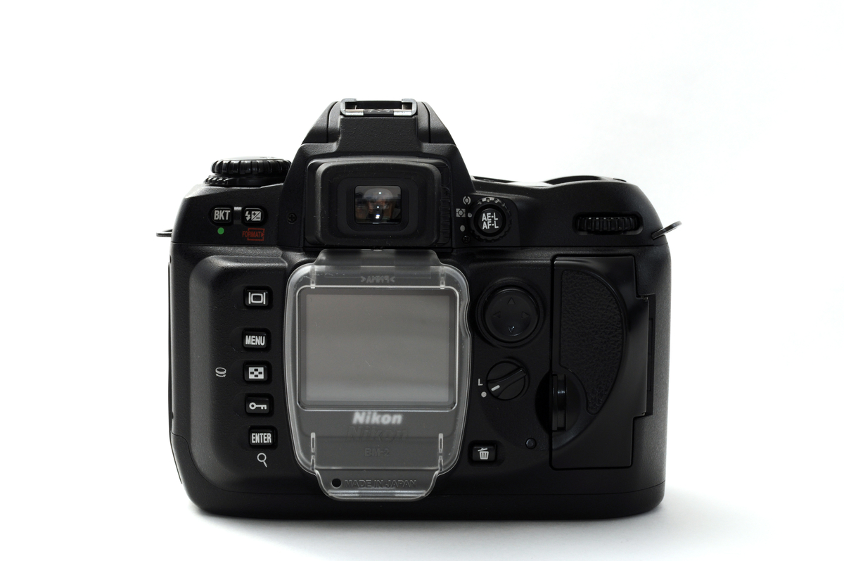 ニコン D100ボディ 中古カメラ・レンズ販売サイト | メディアジョイカメラ