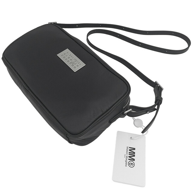 エムエムシックス メゾンマルジェラ MM6 SB5WG0024 P6993 T8013