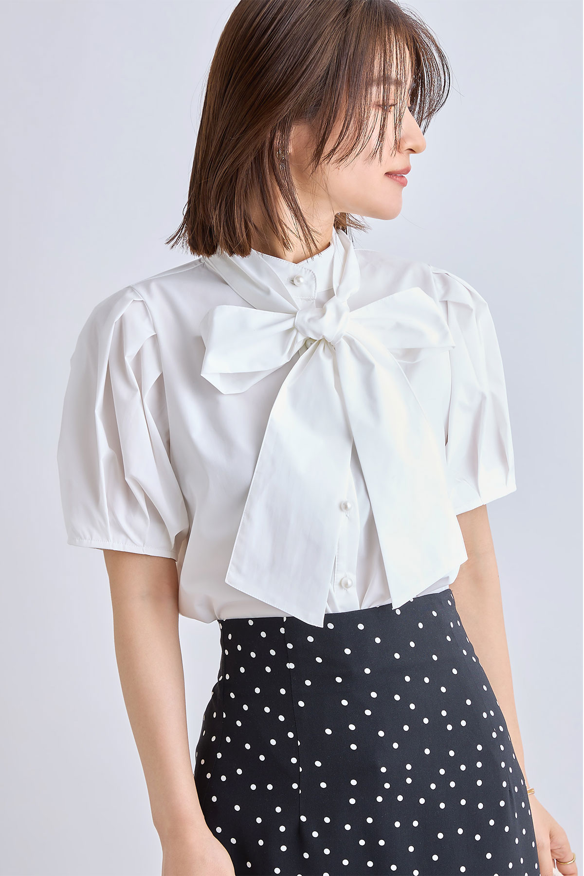 2WAY取り外し可能ボウタイブラウス