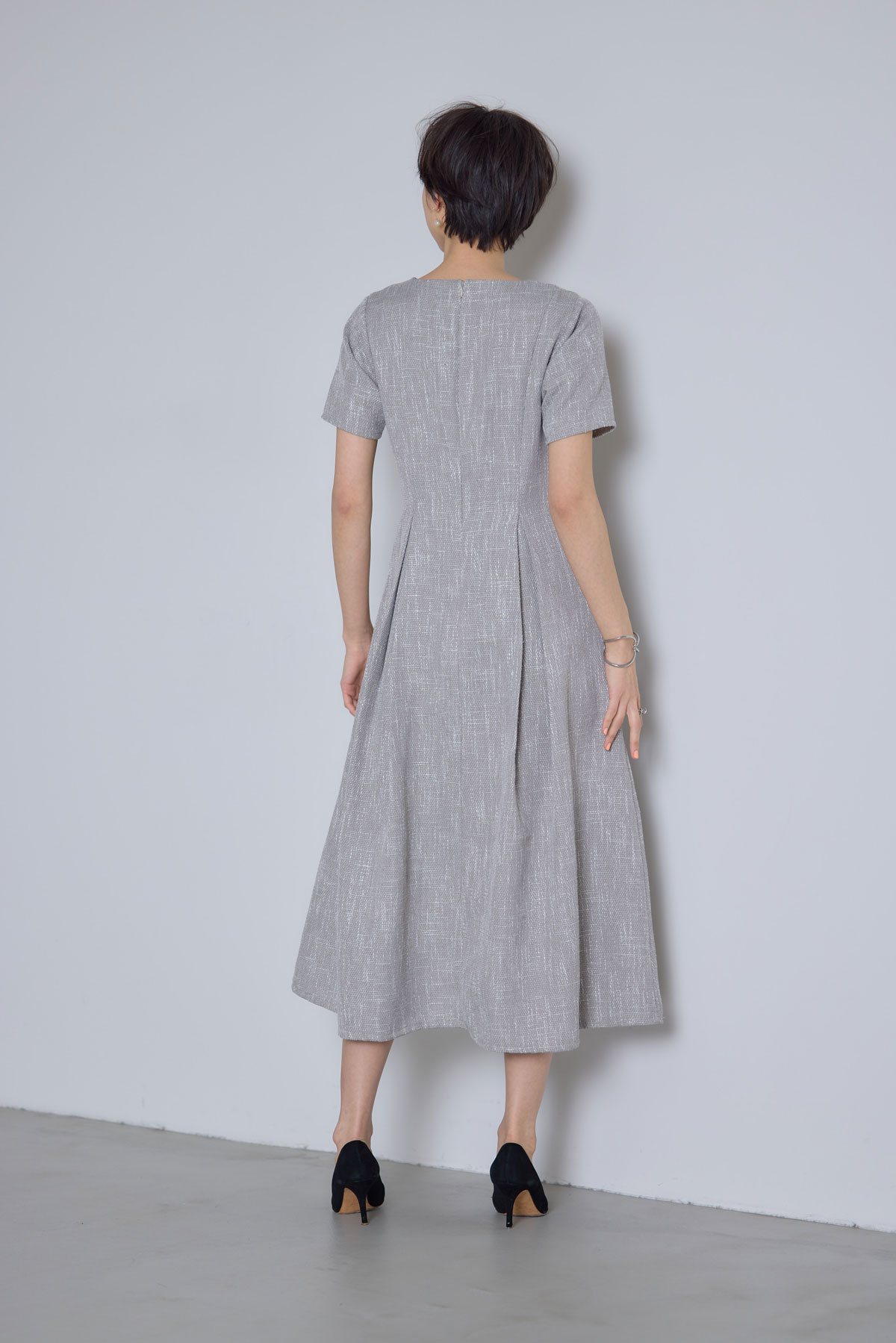 美シルエットツイードワンピース