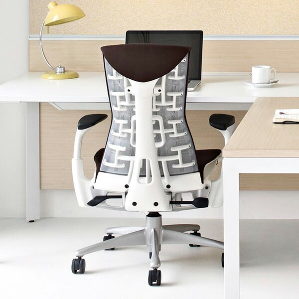 E. エンボディチェア 最高級 ハーマンミラー ホワイト Embody エンボディチェア * ホワイト/チタニウム