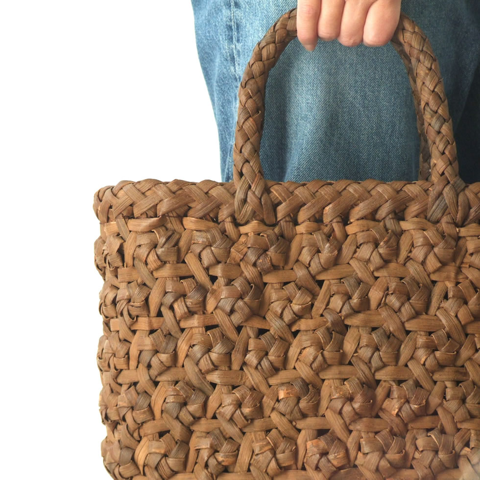 楽天市場】純国産 山形県 山葡萄かごバッグ 六つ目六角花模様編み : おまめ