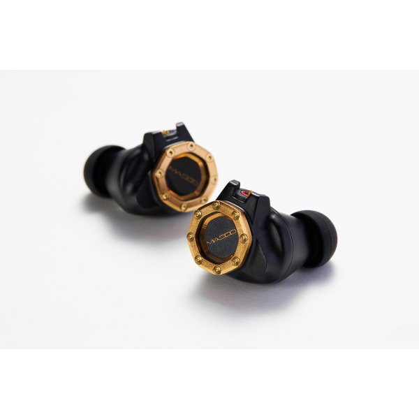 楽天ビック｜【エントリーで最大全額ポイント還元｜2/5まで】 MADOO