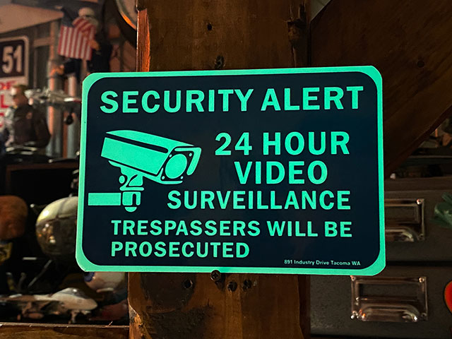 楽天市場】「世田谷ベースに貼ってある警告看板」 ミニサイン 米軍基地