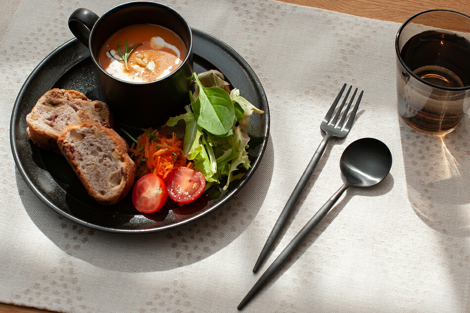 ゴア／GOA ブラック×ブラック カトラリー（クチポール／Cutipol