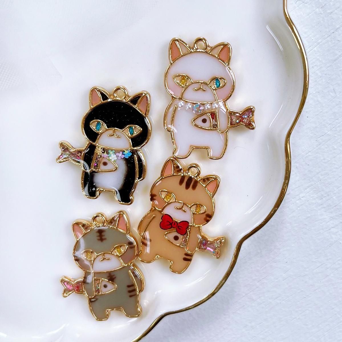 レジン枠 魚を持った猫 2個 - 手作り雑貨屋 * 雑貨好きによる雑貨好き