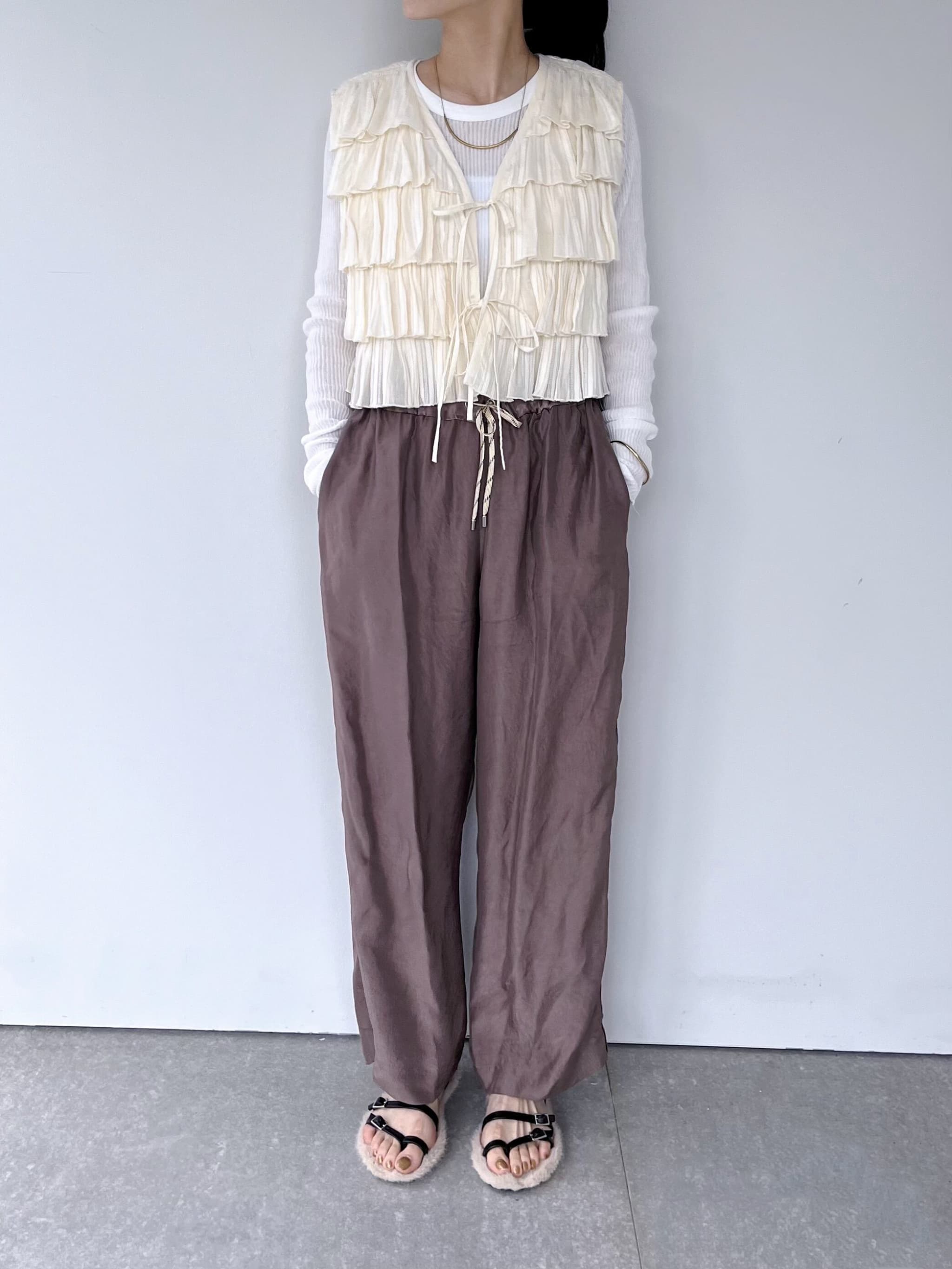 楽天市場】【Sara Mallika】 C.JQD FRILL LAYERED TOP サラマリカ