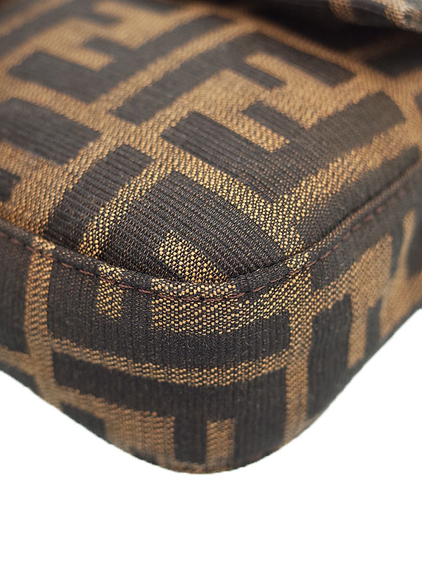 FENDI】フェンディ『ズッカ柄 ハンドバッグ』2211 26424 009